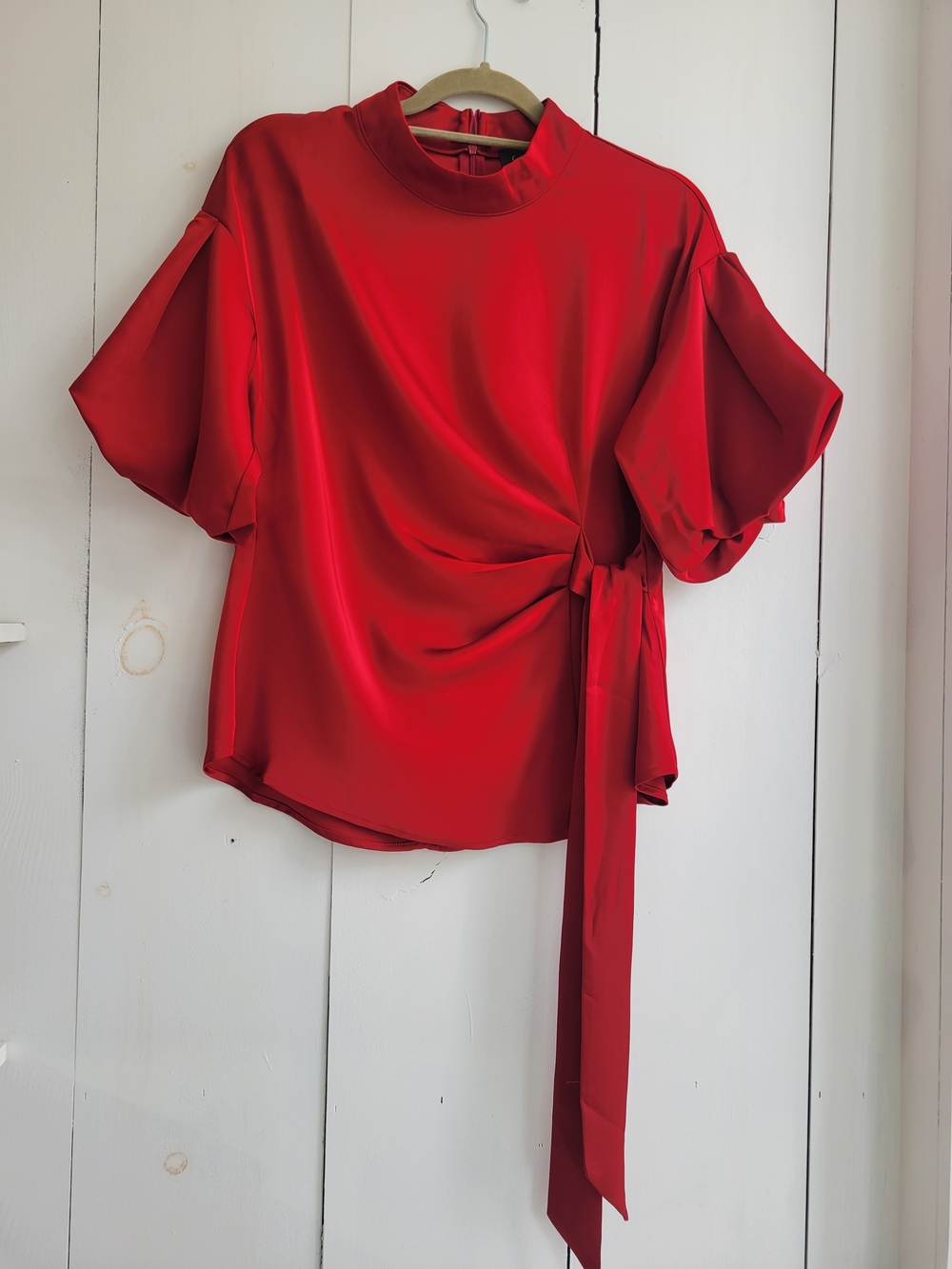 Gracia Red Tie-Detail Puff Sleeve Blouse